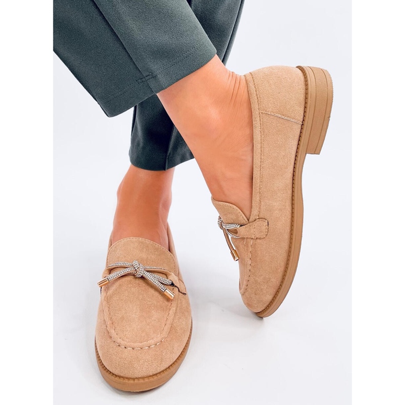 Mocasines mujer Saras Camel en ante beige 2 Mocasines mujer Saras Camel en ante beige 2