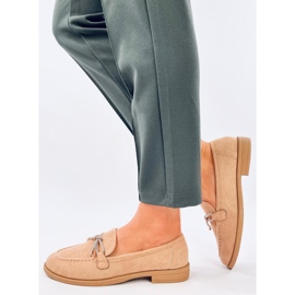 Mocasines mujer Saras Camel en ante beige 3