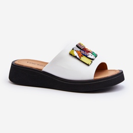 Vinceza Chanclas de Mujer de Piel con Adorno de Asames Blanco 1