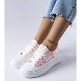 Zapatillas con plataforma blancas y rosas de Rocheleau rosado 1