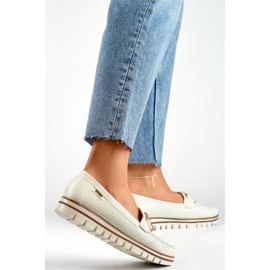 Mocasines de mujer calados cómodos y elegantes, zapatos calados blancos 2