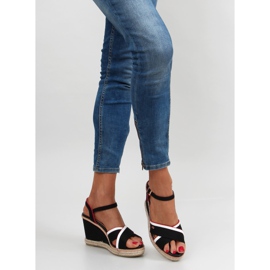 Sandalias cuña Tomy 1234 negro 1 Sandalias cuña Tomy 1234 negro 1