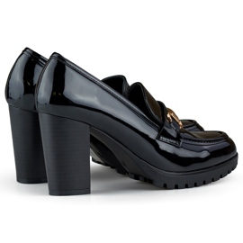 Zapatos de mujer de charol con tacón alto, salones de charol negro. 1