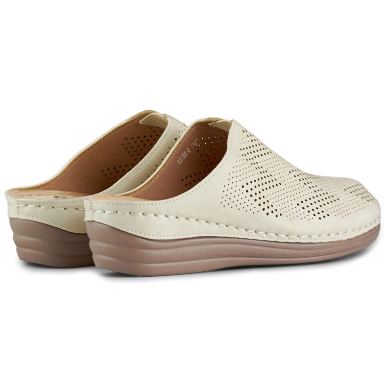 Chanclas sanitarias cerradas para mujer. beige 2