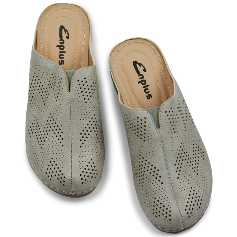 Chanclas sanitarias cerradas para mujer. gris 1