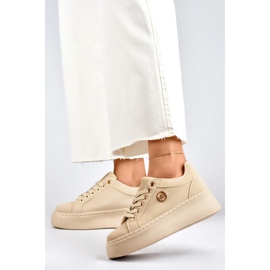 Deportivas beige de mujer con suela gruesa 2