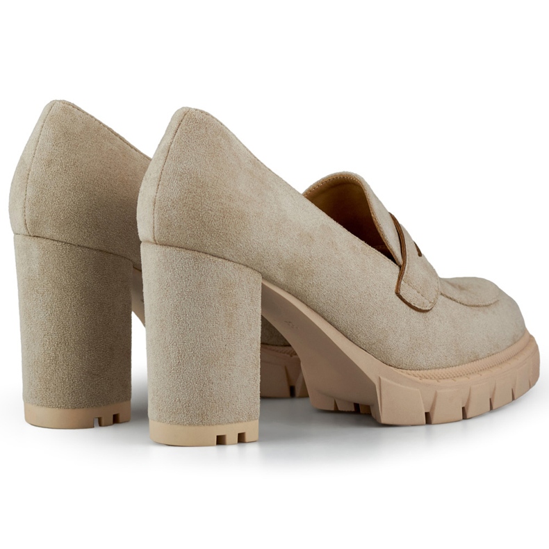 Mocasines beige de tacón 2
