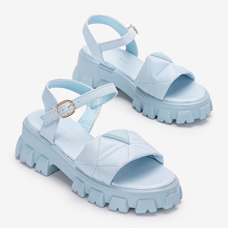 Sandalias azules en la plataforma Ferlandi 1