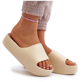 Chanclas Oreithano de mujer de color beige con suela gruesa 8