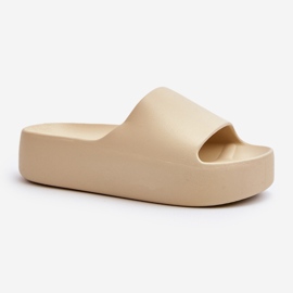 Chanclas Oreithano de mujer de color beige con suela gruesa 1
