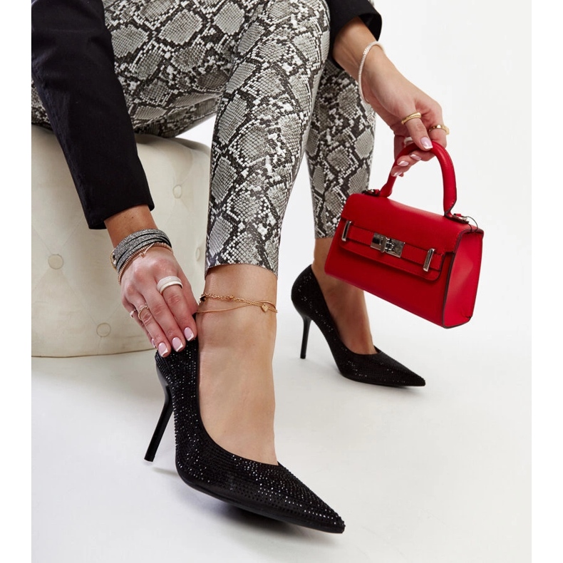 Liena tacones negros 1