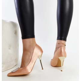 Tacones rosa claro con circonitas Elife rosado 4