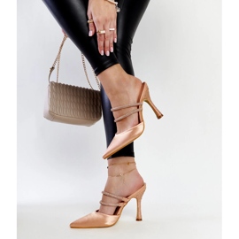 Chanclas de tacón beige de Raffaelina 3