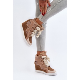 Zapatillas Mujer Cuña Beige Leoppa 4