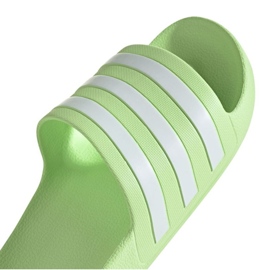 Chanclas Adidas Adilette Aqua Slides IF6046 verde 2