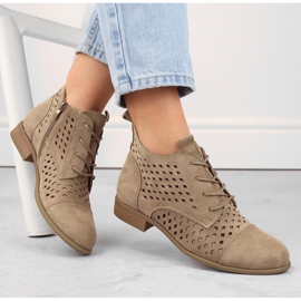 Botines de mujer de ante calado y tacón bajo, beige Jezzi ASA142-45 1