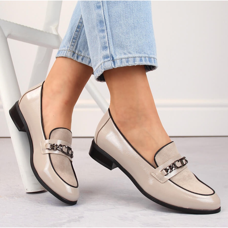 Zapatos de charol de tacón bajo para mujer, beige, Potocki SZ12309 1 Zapatos de charol de tacón bajo para mujer, beige, Potocki SZ12309 1