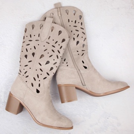 M. DASZYŃSKI Botas de mujer de ante calado, beige claro M.Daszyński MR2337-3 5