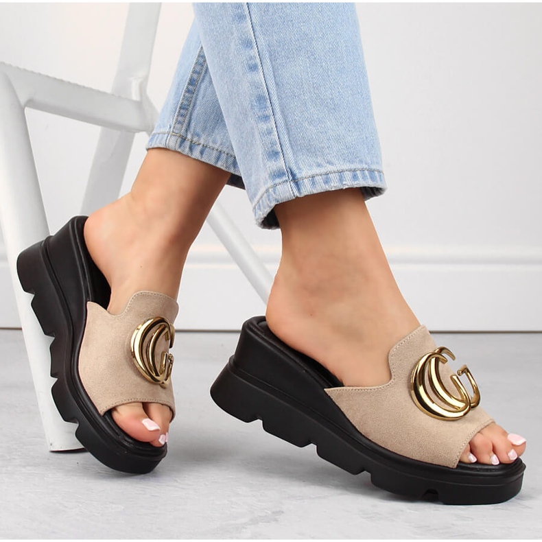 Pantuflas cuña mujer ante beige Vinceza 58295 1