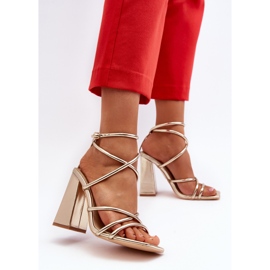 Sandalias de tacón alto Josette Gold de moda dorado 4