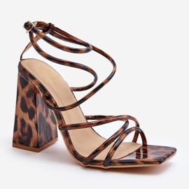 Sandalias De Tacón Alto Marrón De Moda Josette 4