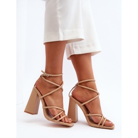 Sandalias de tacón alto Josette desnudas de moda beige 8
