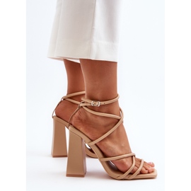 Sandalias de tacón alto Josette desnudas de moda beige 5