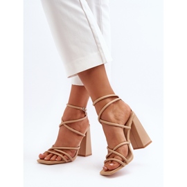 Sandalias de tacón alto Josette desnudas de moda beige 6