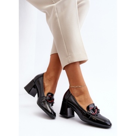 Vinceza Zapatos de salón de charol Paliotte negros con cadena 2