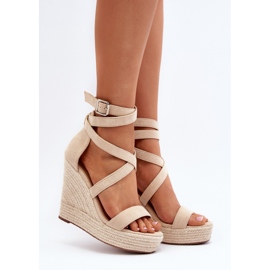 Sandalias cuña Salthe beige con trenza 5