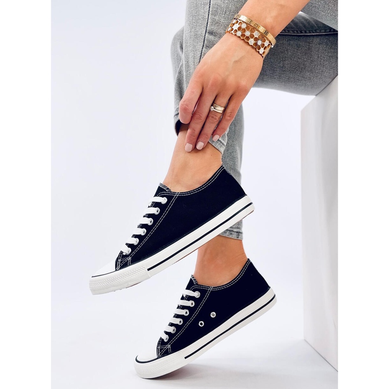 Zapatillas clásicas con cordones Levens Black (suela blanca) negro 1