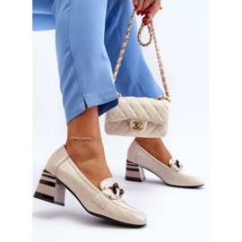 Vinceza Salón de charol con cadena, Beige Paliotte 1 Vinceza Salón de charol con cadena, Beige Paliotte 1