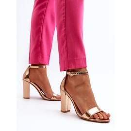 Sandalias de tacón alto Thakko en oro rosa dorado 7