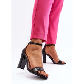 Sandalias de tacón alto Thakko negras negro 6