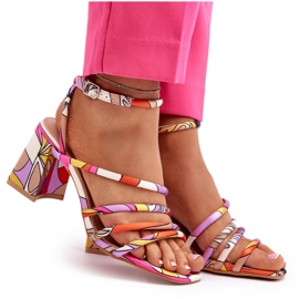 Sandalias estampadas con tacón alto Jenglla morado violeta 11