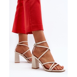 Sandalias Herfiana nude de tacón y tiras beige 6