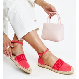 Alpargatas rosa oscuro con bordado decorativo Sonja rosado 1