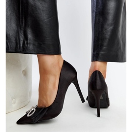 Tacones negros con lazo decorativo Natasa 5