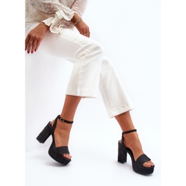 Sandalias vaqueras con tacón alto Negro Acrana 4