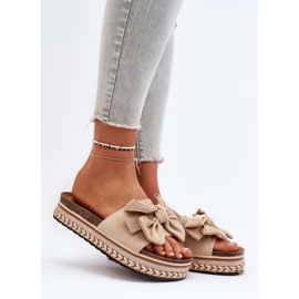 Chanclas de mujer beige con plataforma y lazo Evatria 2