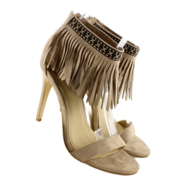 Sandalias con flecos, estampado étnico Beige 2