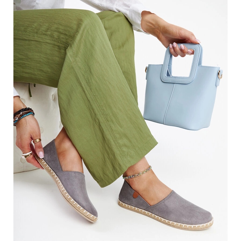 Zapatillas Gimja grises 1