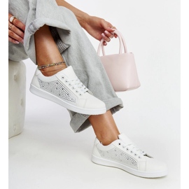 Deportivas blancas con pedrería Gyenes blanco 2