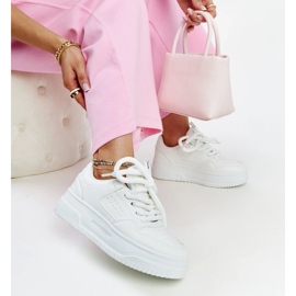 Zapatillas blancas con plataforma alta Lengyel. blanco 1