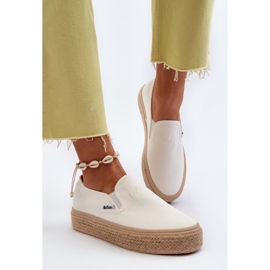 Zapatillas Slip-On Para Mujer Con Trenza Lee Cooper LCW-24-44-2430 blanco 4