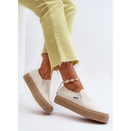 Zapatillas Slip-On Para Mujer Con Trenza Lee Cooper LCW-24-44-2430 blanco 8