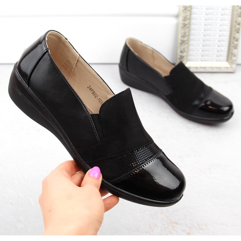 News Zapatos cómodos sin cordones para mujer, negro Unisoft 1