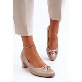 Vinceza Salón Aeliris beige con tacón bajo y decoración 5