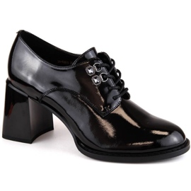 Vinceza W JAN295A Zapatos charol negro con tacón decorativo 1