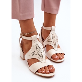 Sandalias Tacón Bajo Beige Eleriva 7